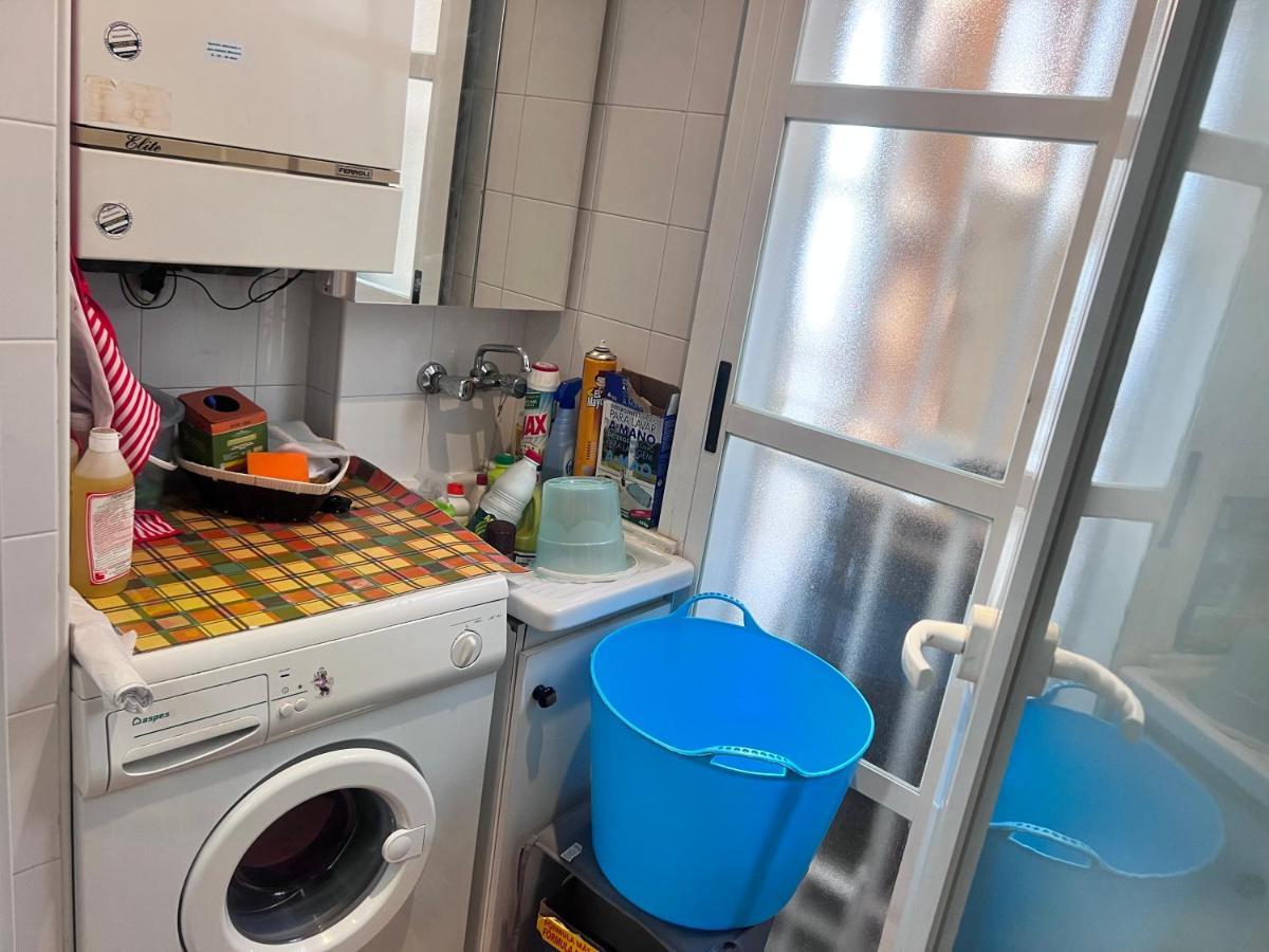 Casa Ideal Familias Y Grupos Con Balcones Exterior Soleada Patios Cerca Alhambra, Sierra Nevada, Rio Genil, Lancha Del Genil, Parque Llano Y Reloj Del Sol Con Barbacoas, Campo De Futbol, Circuito Gimnasia Apartment Granada Bagian luar foto