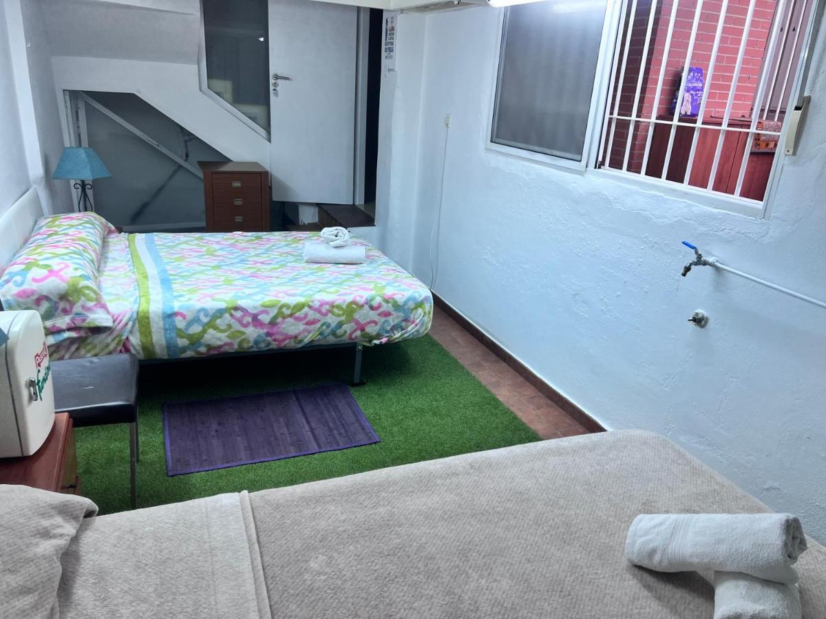 Casa Ideal Familias Y Grupos Con Balcones Exterior Soleada Patios Cerca Alhambra, Sierra Nevada, Rio Genil, Lancha Del Genil, Parque Llano Y Reloj Del Sol Con Barbacoas, Campo De Futbol, Circuito Gimnasia Apartment Granada Bagian luar foto